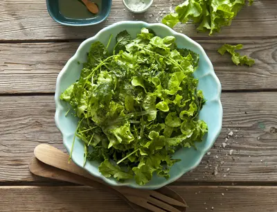 Grönsallad med vinägrett