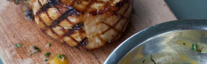 Grillat kött med glaze