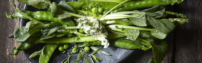 Primörer med örtsmör